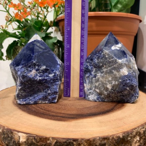 Sodalite Polished Point, Throat Chakra, Crystal Grid Point, Visualization Stone - Picture 5 of 5